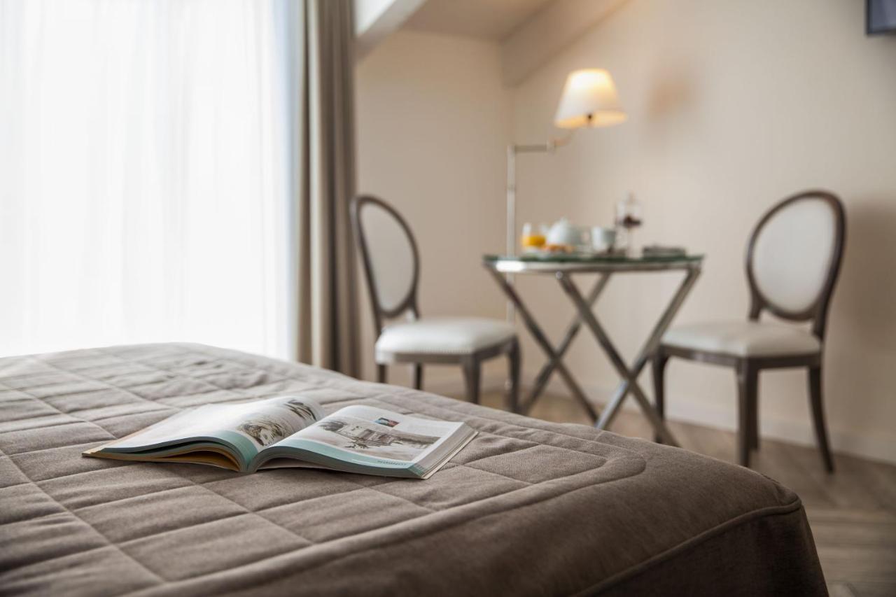 Hotel Lido Alassio Ngoại thất bức ảnh